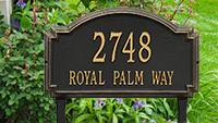 Williamsburg Architectural House Number & Lawn Plaques