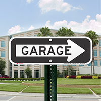 Garage Signs With Right Arrow