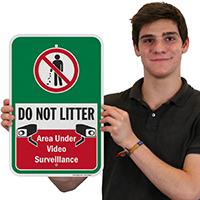 Environmental Sign: No Littering, Recycle